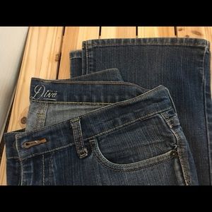 Old Navy Diva jeans size 12